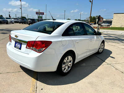 2014 Chevrolet Cruze, $9900. Photo 7