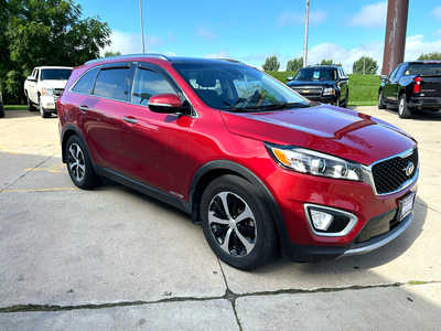 2017 Kia Sorento, $0. Photo 2