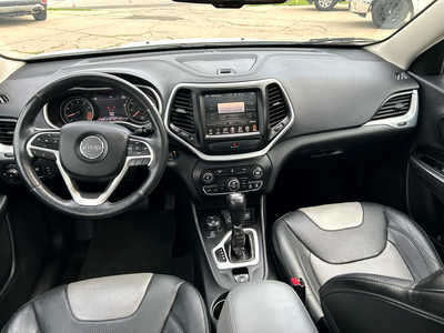 2014 Jeep Cherokee, $0. Photo 4