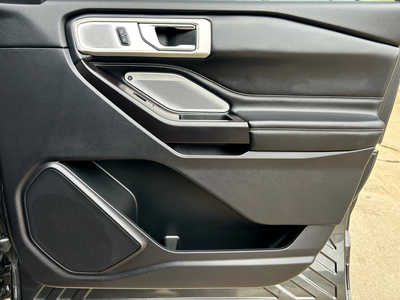 2020 Ford Explorer, $0. Photo 9