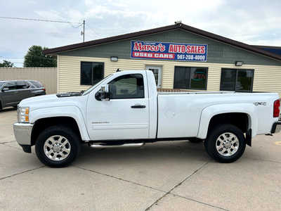 2011 Chevrolet 2500 Reg Cab, $12900. Photo 4
