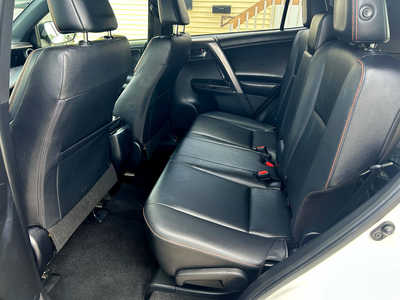 2017 Toyota RAV4, $0. Photo 10