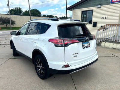 2017 Toyota RAV4, $0. Photo 3