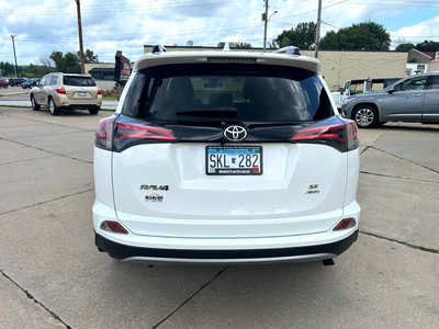 2017 Toyota RAV4, $0. Photo 4