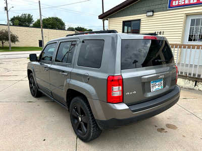 2011 Jeep Patriot, $0. Photo 3