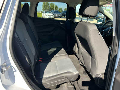 2016 Ford Escape, $8900. Photo 11