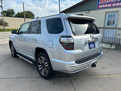 2015 Toyota 4Runner, $0. Photo 3