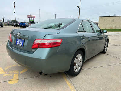 2009 Toyota Camry, $10900. Photo 4