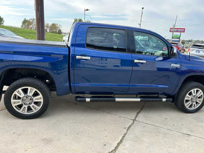 2014 Toyota Tundra Crew Cab, $25900. Photo 8