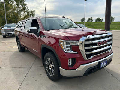 2020 GMC 1500 Crew Cab, $25900. Photo 2