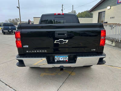 2015 Chevrolet 1500 Crew Cab, $13900. Photo 3