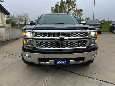 2015 Chevrolet 1500 Crew Cab, $13900. Photo 6