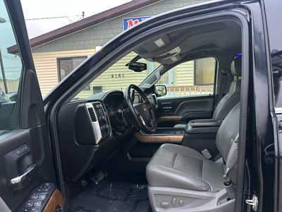 2015 Chevrolet 1500 Crew Cab, $13900. Photo 7
