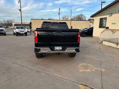 2019 Chevrolet 1500 Crew Cab, $24390. Photo 4