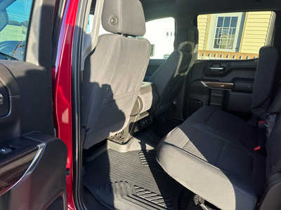 2020 Chevrolet 1500 Crew Cab, $24900. Photo 8