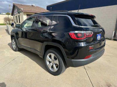 2017 Jeep Compass, $0. Photo 2
