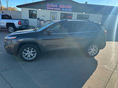 2015 Jeep Cherokee, $0. Photo 2