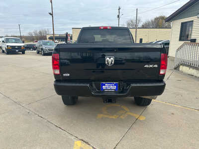 2014 RAM 2500 Crew Cab, $21900. Photo 4