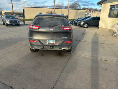 2015 Jeep Cherokee, $0. Photo 4