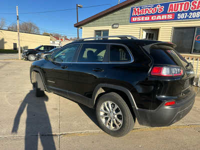 2019 Jeep Cherokee, $0. Photo 2