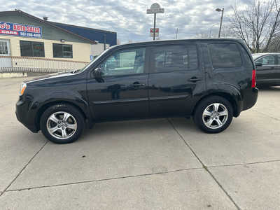 2014 Honda Pilot, $13900. Photo 2