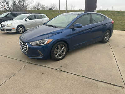 2017 Hyundai Elantra, $0. Photo 2