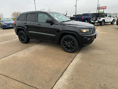 2017 Jeep Grand Cherokee, $0. Photo 6