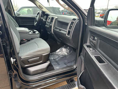 2014 RAM 1500, $11900. Photo 12