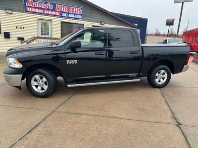 2014 RAM 1500, $11900. Photo 2