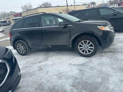 2013 Ford Edge, $7900. Photo 3