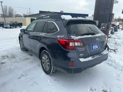 2015 Subaru Outback, $0. Photo 3