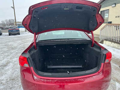 2015 Chevrolet Impala, $13420. Photo 12