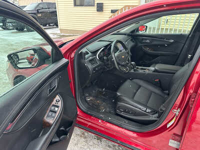 2015 Chevrolet Impala, $13420. Photo 9