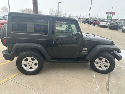 2013 Jeep Wrangler, $11900. Photo 6