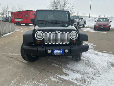 2013 Jeep Wrangler, $11900. Photo 8