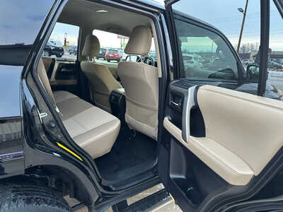 2014 Toyota 4Runner, $13490. Photo 11