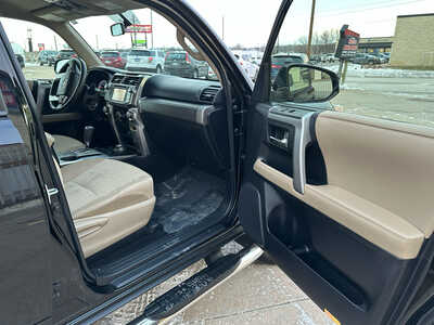 2014 Toyota 4Runner, $13490. Photo 12