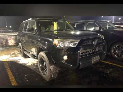 2014 Toyota 4Runner, $0. Photo 1