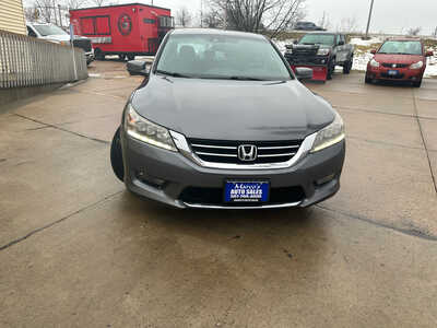 2014 Honda Accord, $13900. Photo 7