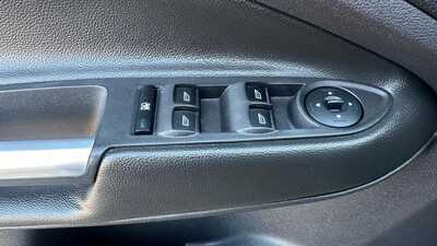 2013 Ford Escape, $7900. Photo 11