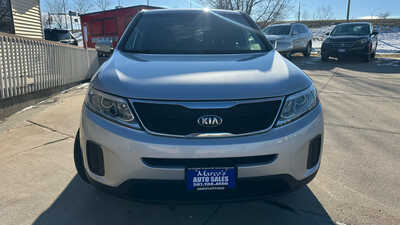 2014 Kia Sorento, $7900. Photo 6