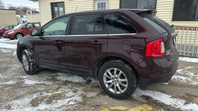 2011 Ford Edge, $0. Photo 2