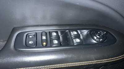 2018 Jeep Compass, $15900. Photo 11