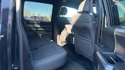 2016 Ford F150 Crew Cab, $18900. Photo 9