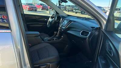 2018 Chevrolet Equinox, $12450. Photo 11