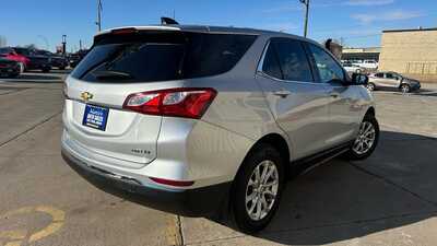 2018 Chevrolet Equinox, $12450. Photo 4