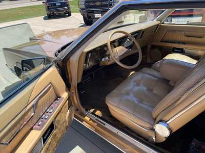1982 Chrysler Imperial, $14900. Photo 5