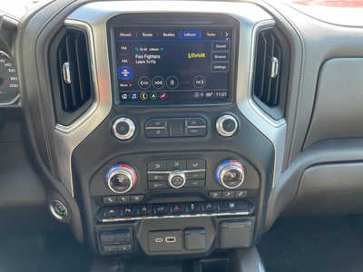 2021 GMC 1500 Crew Cab, $40989. Photo 8
