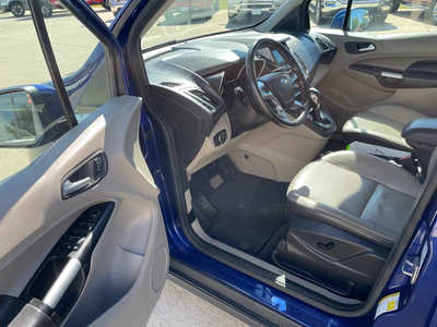 2018 Ford Transit Connect, $16892. Photo 5
