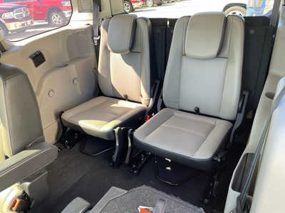 2018 Ford Transit Connect, $16892. Photo 7